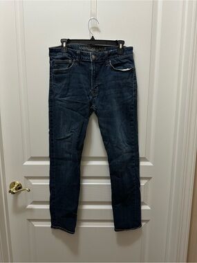 American Eagle Outfitters Men’s Dark Indigo Slim Jeans